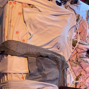 White Gymshark crop top